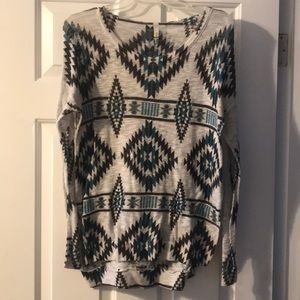 Long sleeve Aztec print shirt